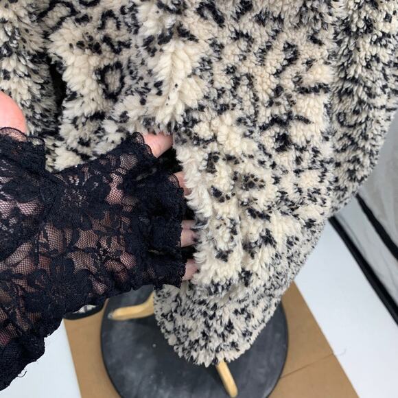 KanCan Jacket Womens L Large Multi Sherpa Fleece Animal Print Pockets Full Zip - Picture 6 of 12